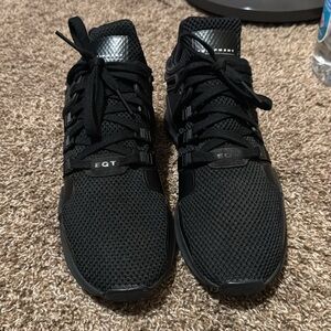 Adidas Adv Support EQT Black Size 10 mens Rarely used